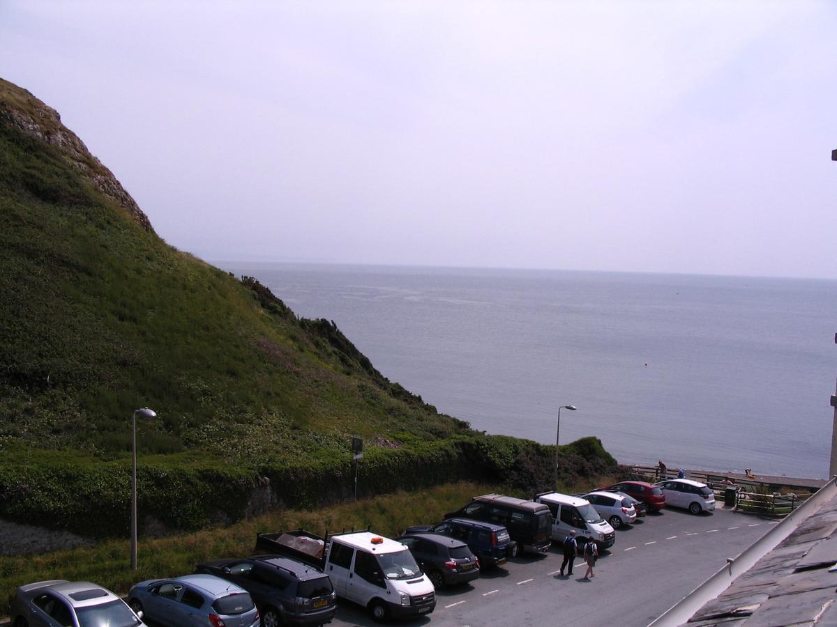 Marine Hotel Criccieth Eksteriør bilde